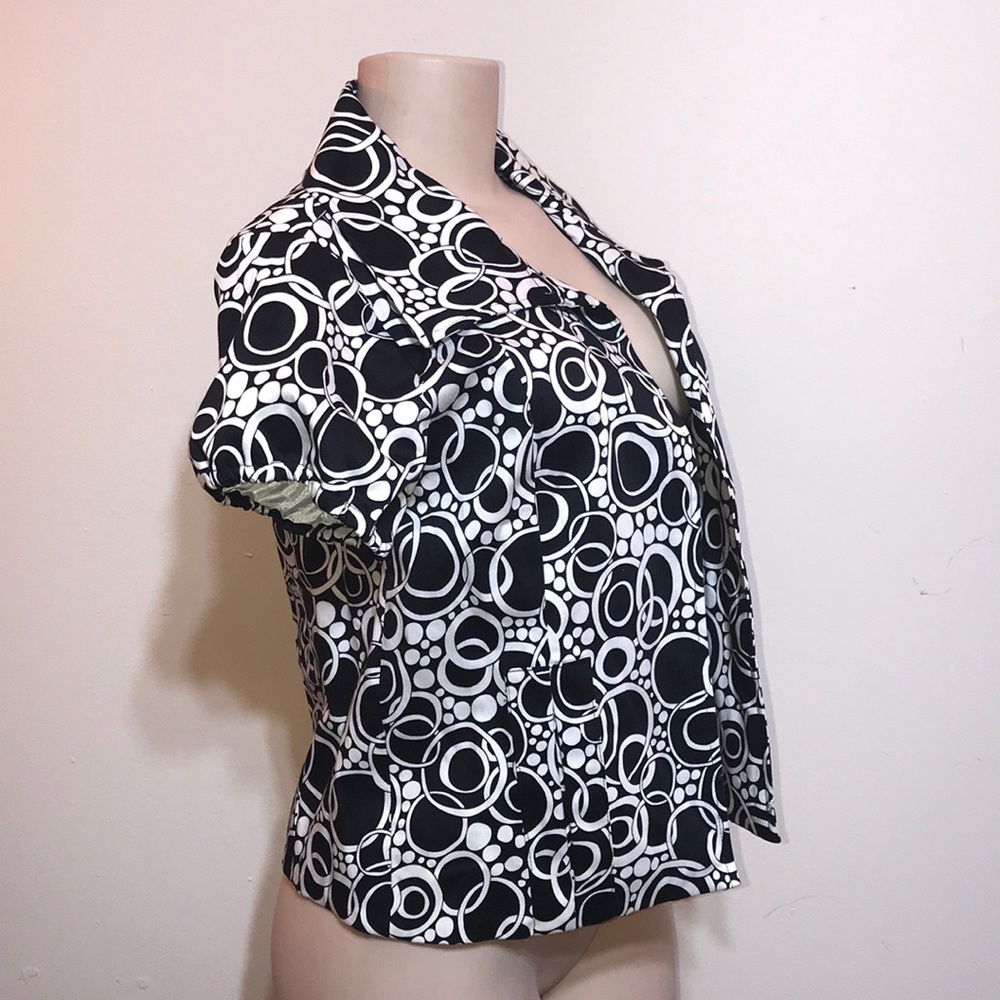 Black & White Capped Sleeve Cropped Jacket Blazer